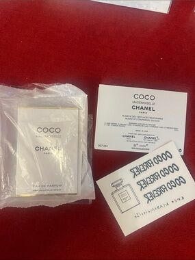 Rare CHANEL Novelty Coco Mademoiselle Perfume Sample + Tattoo Board Set